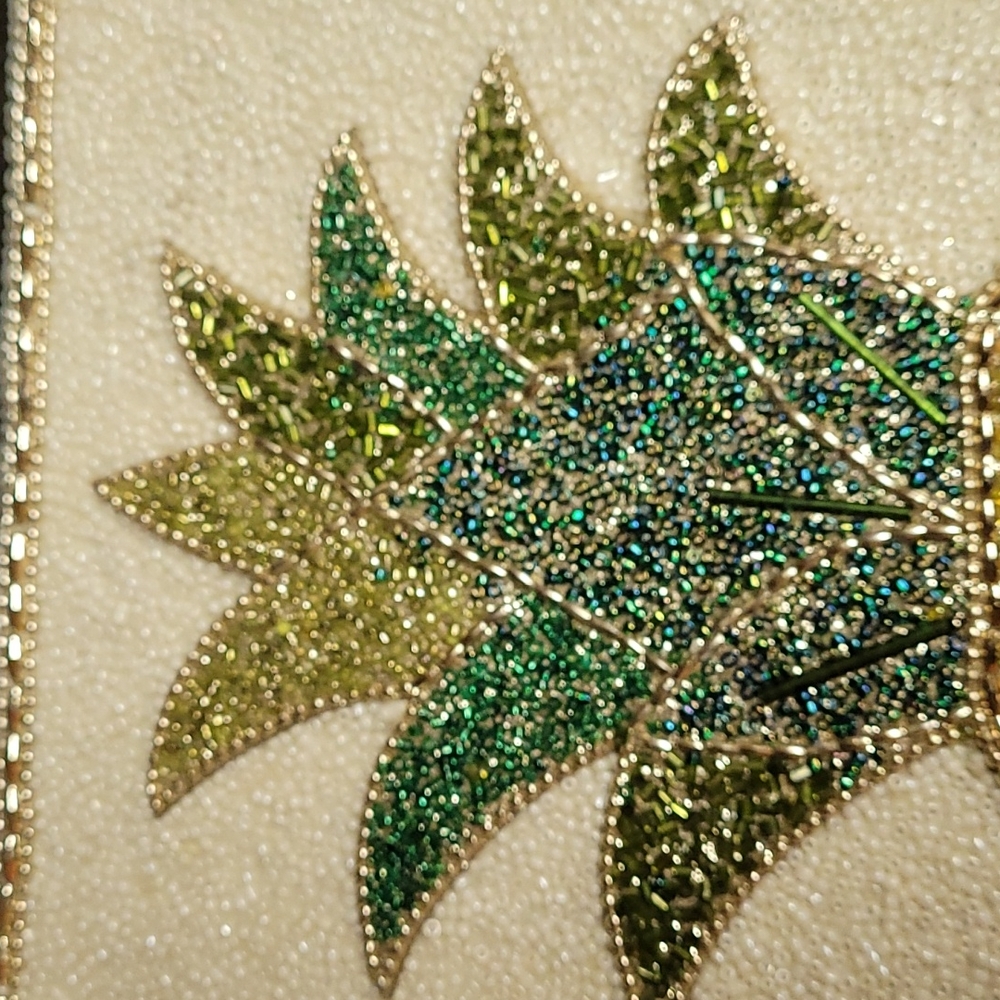Pineapple Embellished Keepsake Box - Picture 11 of 12